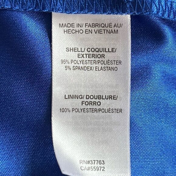 Laundry by Shelli Segal colorful v neck sleeveless dress. - Picture 3 of 5